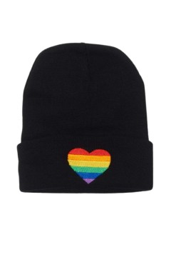 Čepice s duhovým srdíčkem zimní